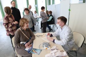 Александр Воложанин