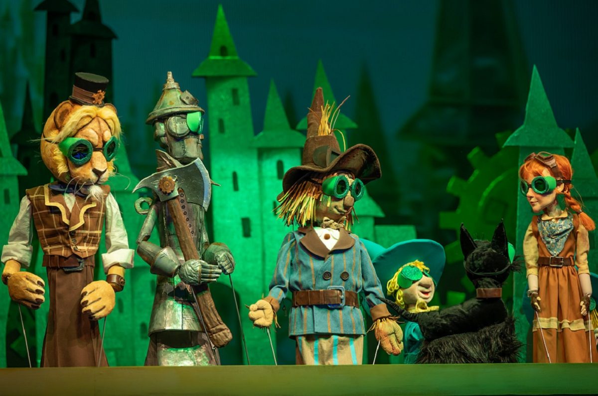 Сказку «Волшебник Изумрудного города» представил Нижегородский театр&nbsp;кукол