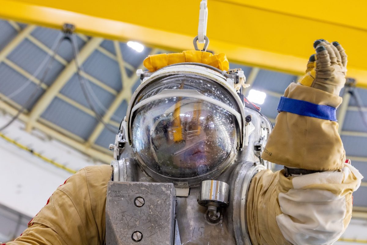 Стартовал набор в отряд космонавтов на Госуслугах