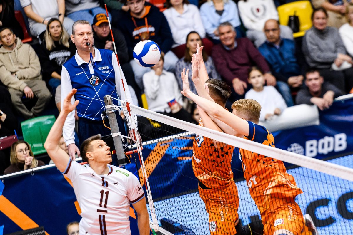 Волейболисты «Горького» потерпели поражение в матче 1/8 Кубка России