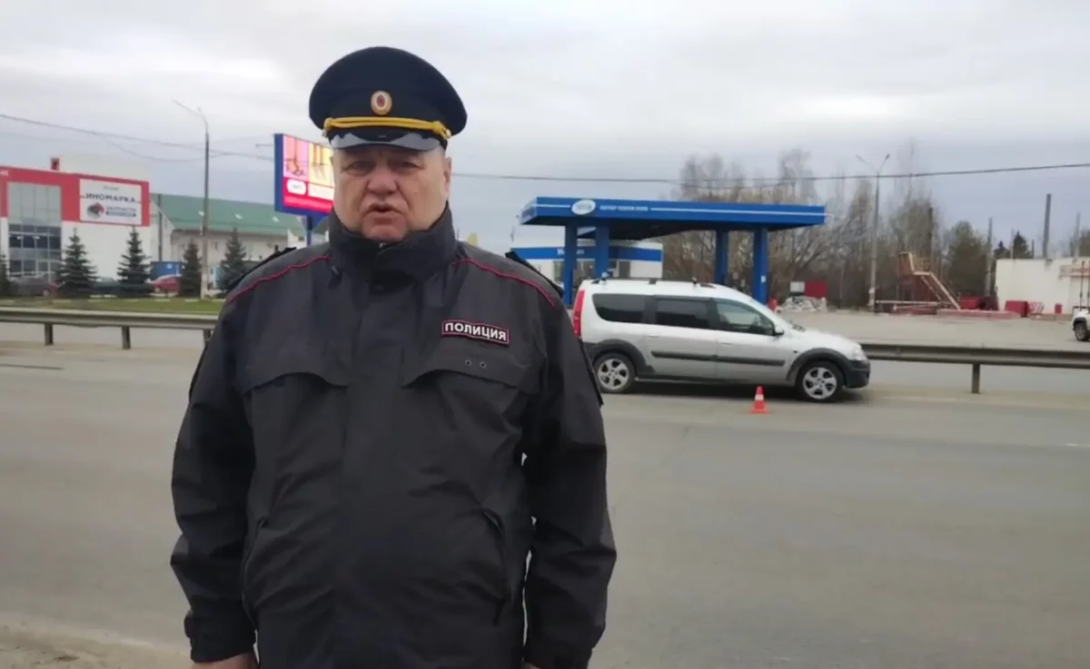 40-летний водитель внезапно скончался за рулем авто на улице Удмуртской