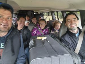 Канадская семья Фейнстра прилетела в Россию