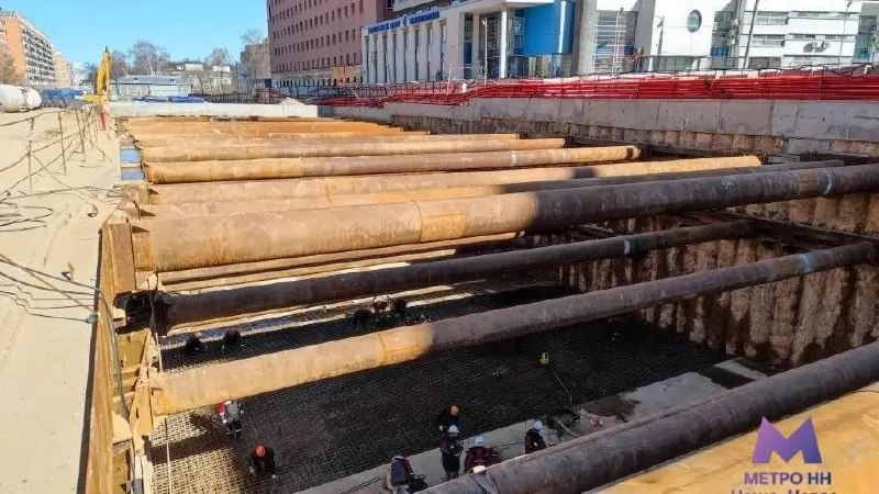 Подготовка стартового котлована метро на улице Горького вышла на новый уровень