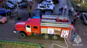 Женщина погибла на пожаре в многоквартирном доме в Дзержинске
