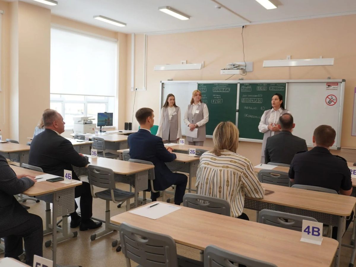 Около тысячи нижегородских родителей сдали&nbsp;ЕГЭ