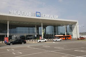 Аэропорт Нижнего Новгорода принял 10 рейсов, направлявшихся в Москву
