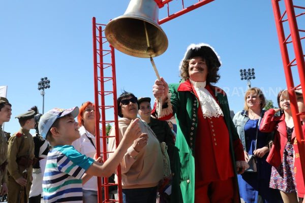 Как в России появился праздник 1 апреля