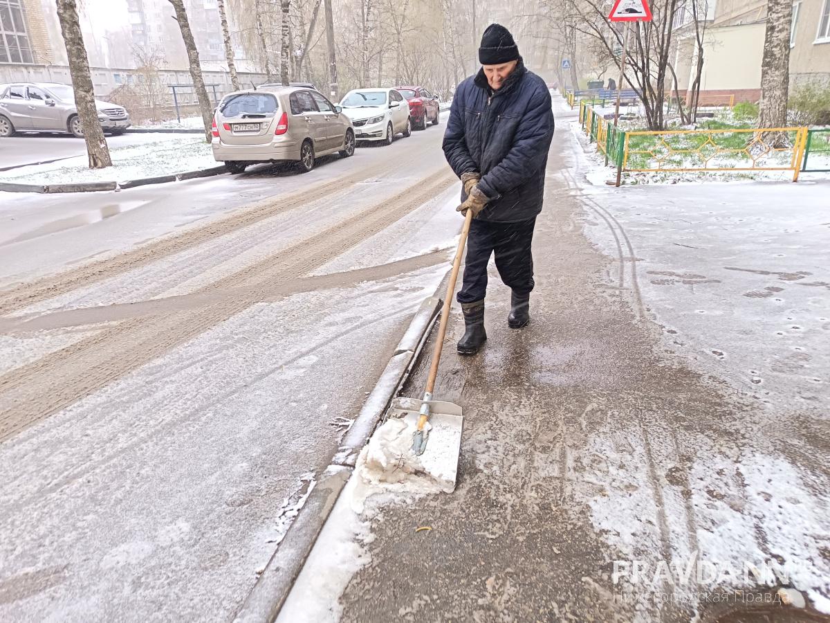 Опубликованы фотографии апрельского снега в Нижнем Новгороде