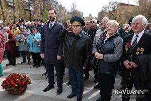 Александр Вололжанин