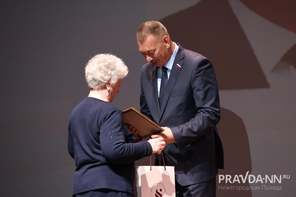 Александр Вололжанин