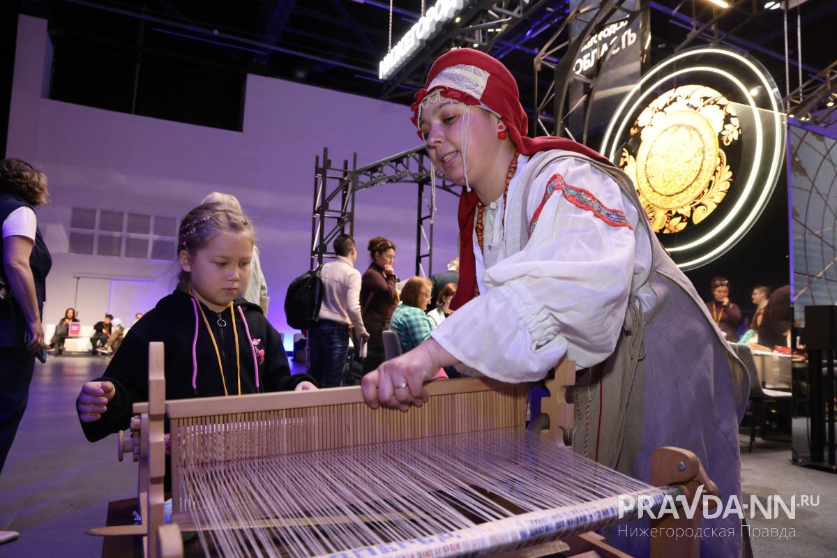 Александр Воложанин