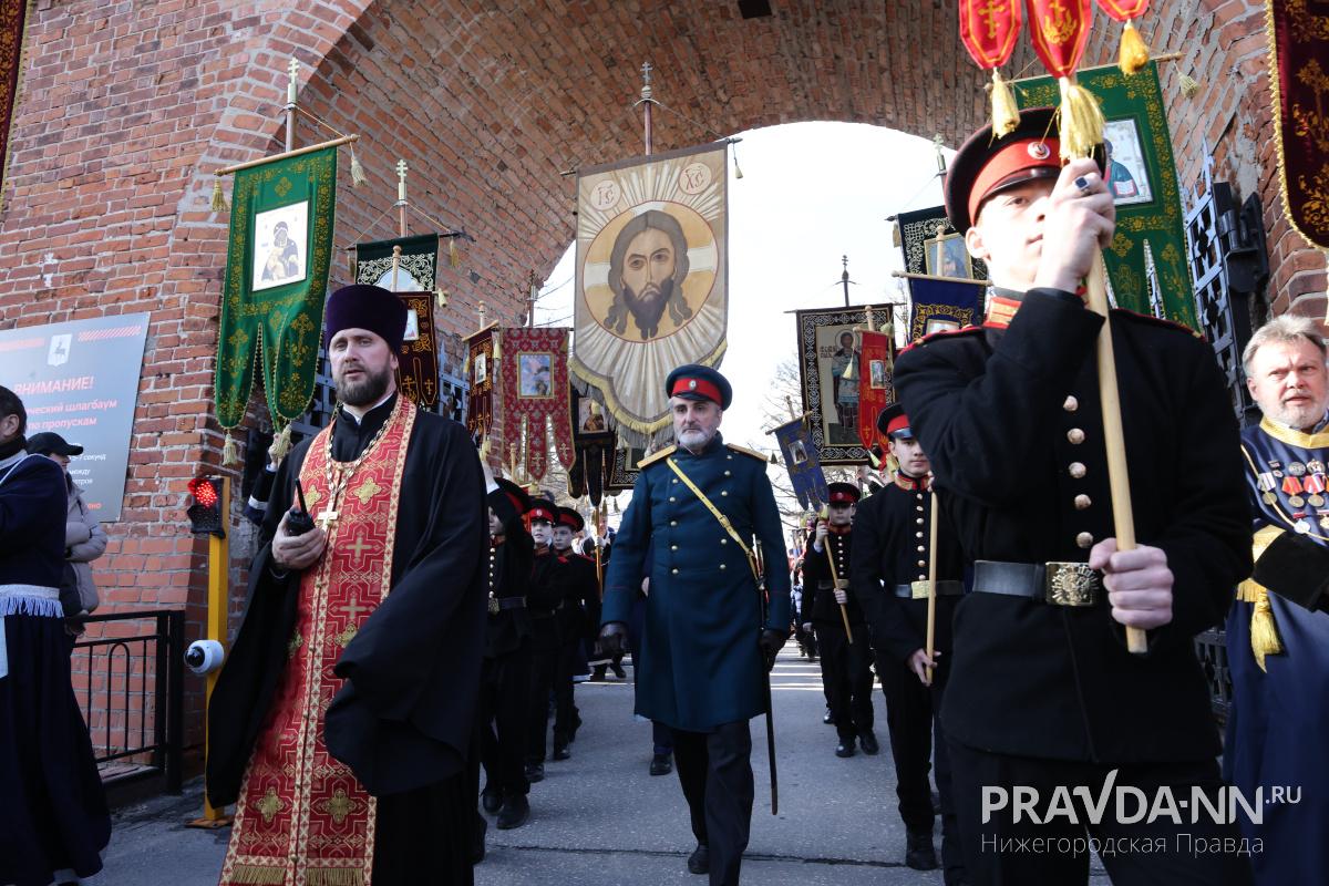Александр Воложанин