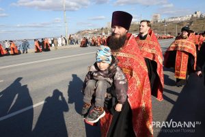 Александр Воложанин