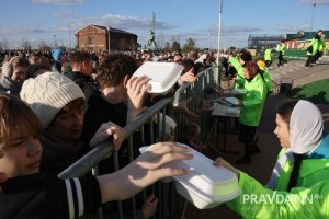 Александр Воложанин