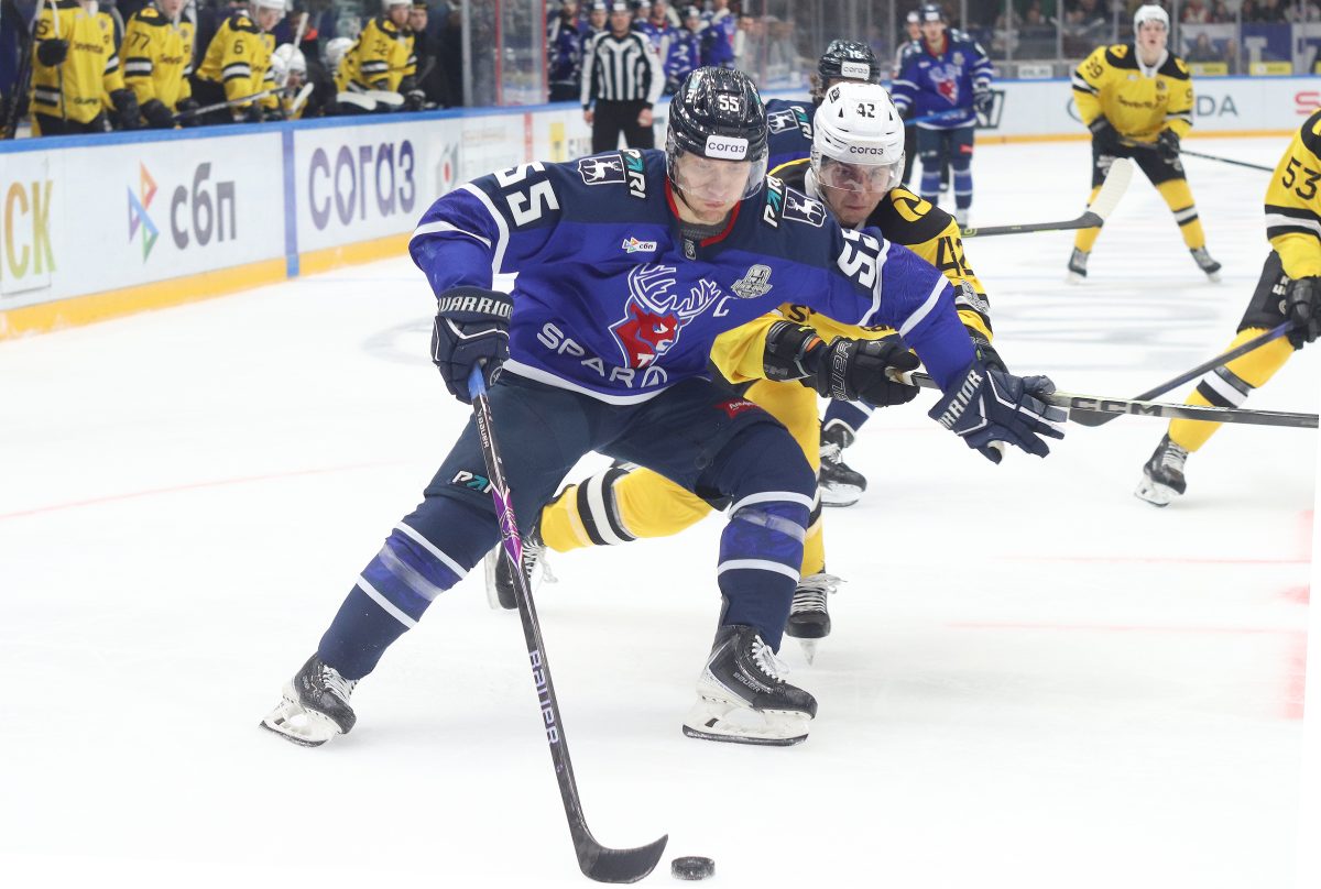 Владимир Ткачёв признан лучшим игроком месяца в Нижнем Новгороде