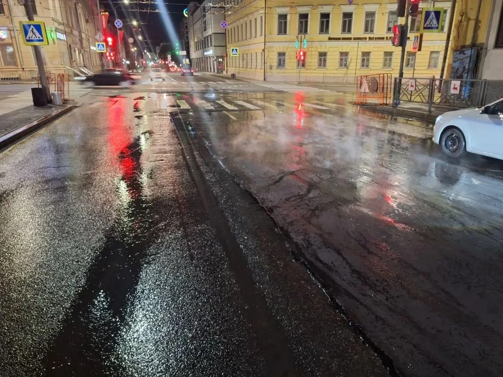 Участок Варварской улицы вновь перекроют для автомобилистов