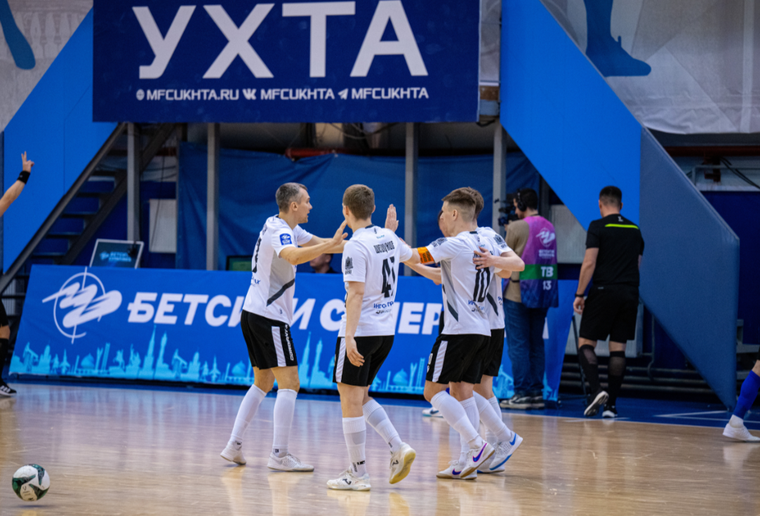 Всего один матч осталось выиграть футзалистам «Торпедо» для выхода в полуфинал