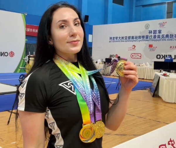 Нижегородка Анна Кабак выиграла юниорское первенство Азии по пауэрлифтингу