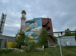 Мурал с Нижегородской ГЭС появился около здания старинной фабрики