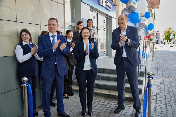 ВТБ открыл отделение в городе Бор после переезда