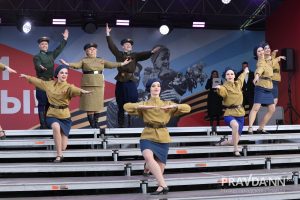 Александр Воложанин
