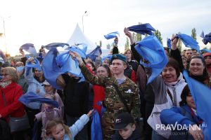 Александр Воложанин