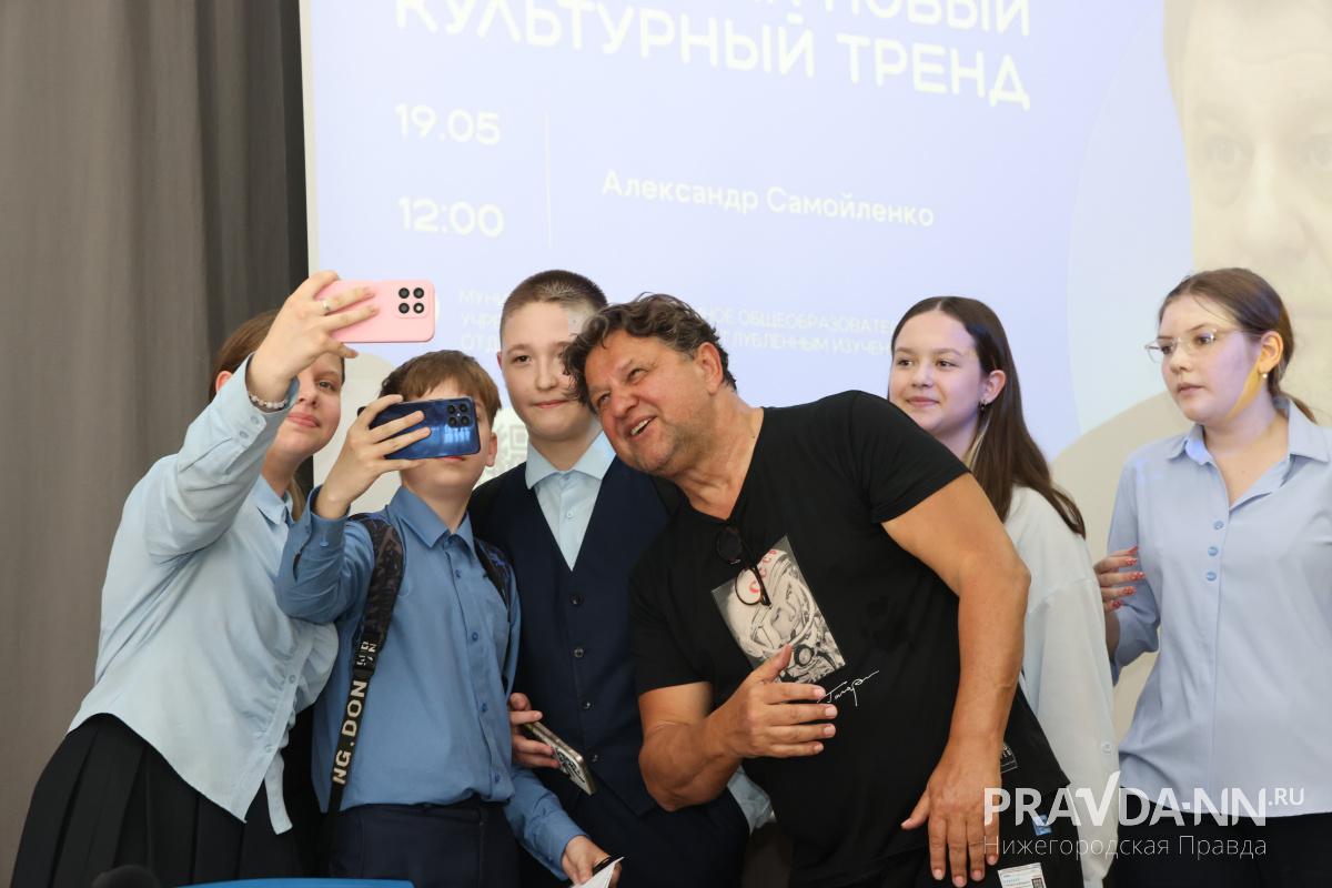 Александр Воложанин