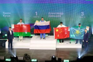 Чернышенко и Кравцов поздравили победителей чемпионата «Профессионалы»