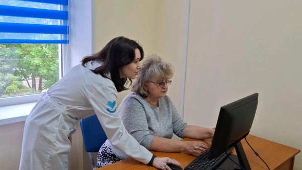 В поликлинике №7 рассказали о Центре здорового долголетия