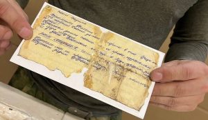 Нижегородские реставраторы нашли записку послевоенной эпохи в Мариинском училище