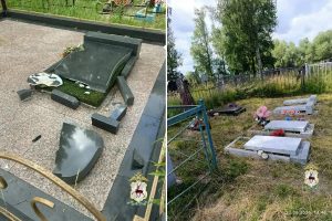 Вандалы разгромили кладбище в поселке Досчатом около&nbsp;Выксы