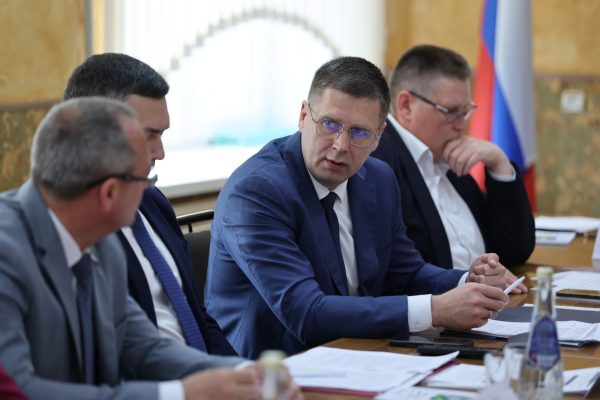 Андрей Гнеушев провел заседание по поддержке СВО в Богородском округе