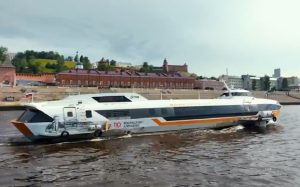 Нижегородские «Валдаи» и «Метеоры» украсили туристическими символами региона