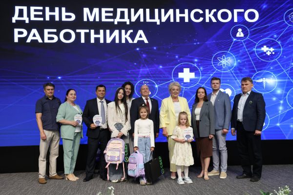 Нижегородские медики получили награды к профпразднику