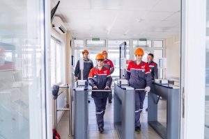 Завод ОМК в Выксе начал выдавать бонус в 25 тысяч рублей при трудоустройстве