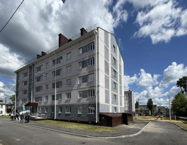 В Шахунье 68 жителей аварийного жилья получили новые квартиры