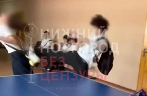 Уголовное дело о хулиганстве завели против подростка, избившего одноклассницу