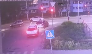 Мотоциклист пострадал после столкновения с легковушкой в Лыскове