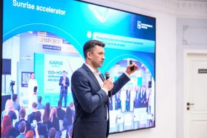 Александр Синелобов представил ИТ-проекты на форуме в Санкт-Петербурге