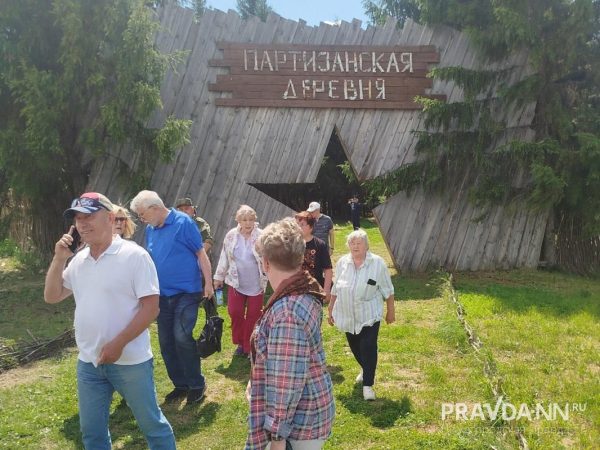 Нижегородские ветераны побывали на полигоне военного училища