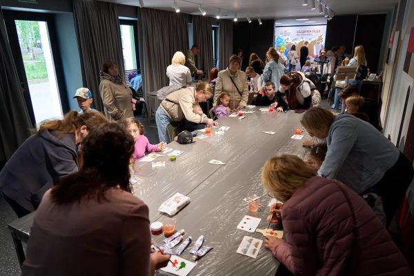 120 нижегородцев отметили День защиты детей в Доме народного единства