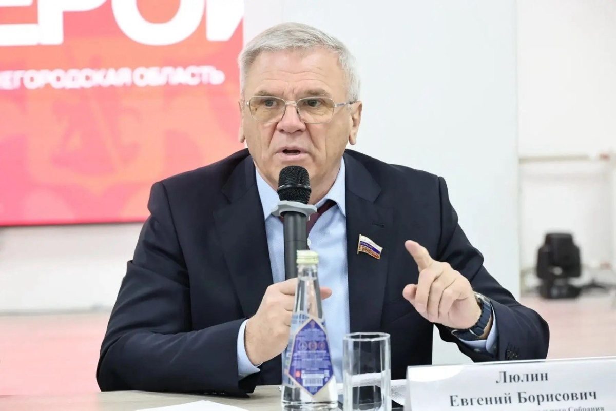 В России приняли закон о лицензировании торговли сигаретами и вейпами