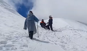 Нижегородца спасли после падения в горах в Карачаево-Черкесии