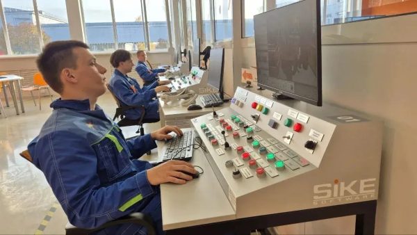 Министр образования Пучков рассказал, в чем преимущества целевого обучения