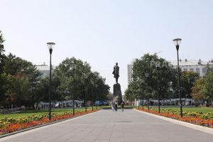 Мэрия Нижнего Новгорода судится с подрядчиком благоустройства сквера Горького