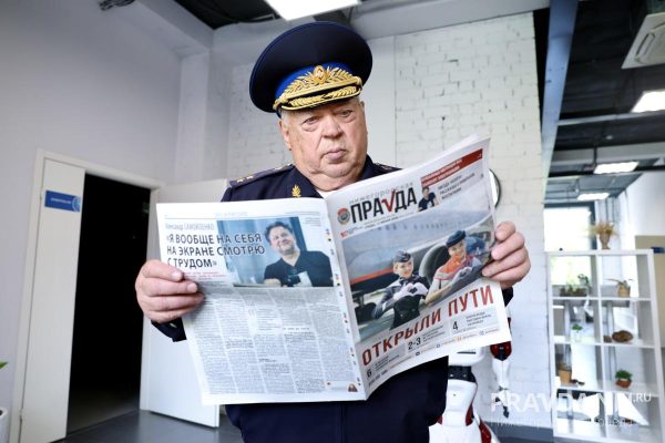 Герой Советского Союза Юрий Бабанский встретился с журналистами НОИЦ