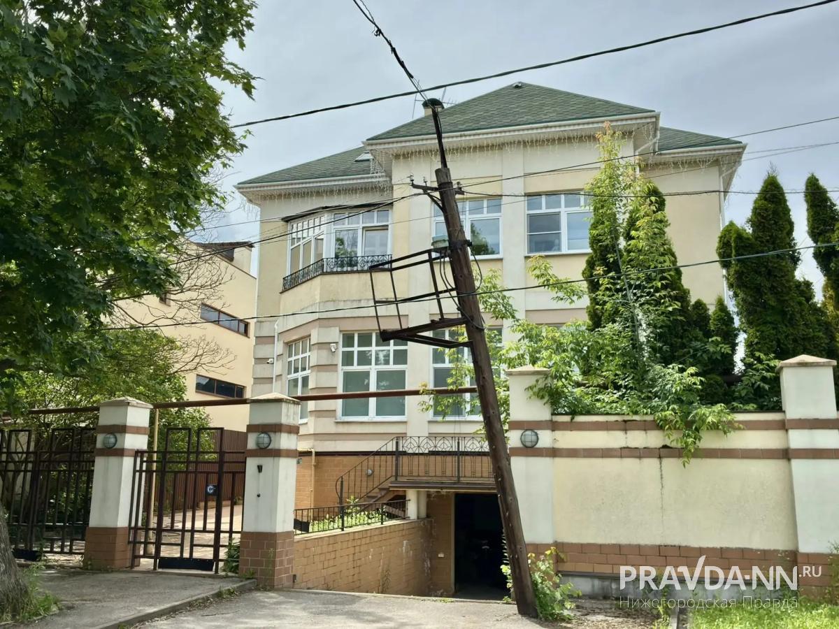 Особняк нижегородского олигарха Дмитрия Аржанова снова попытаются продать