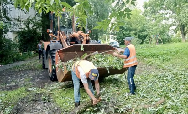 Последствия урагана почти полностью ликвидировали в Нижнем Новгороде