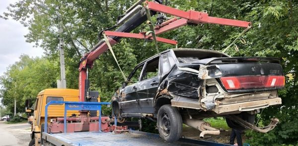 19 брошенных автомобилей убрали с улиц в Сормове с начала года