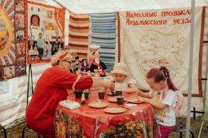 Фестиваль «Ромашковый луг» собрал более тысячи гостей в Арзамасе
